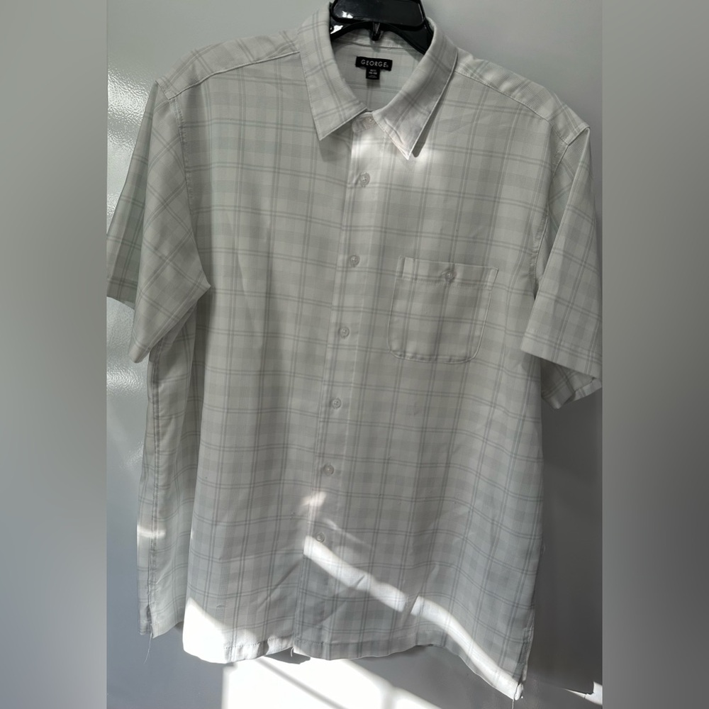 George Men's Button Up Shirt XL 46-48 White Gray Plaid Short Sleeve Front Pocket